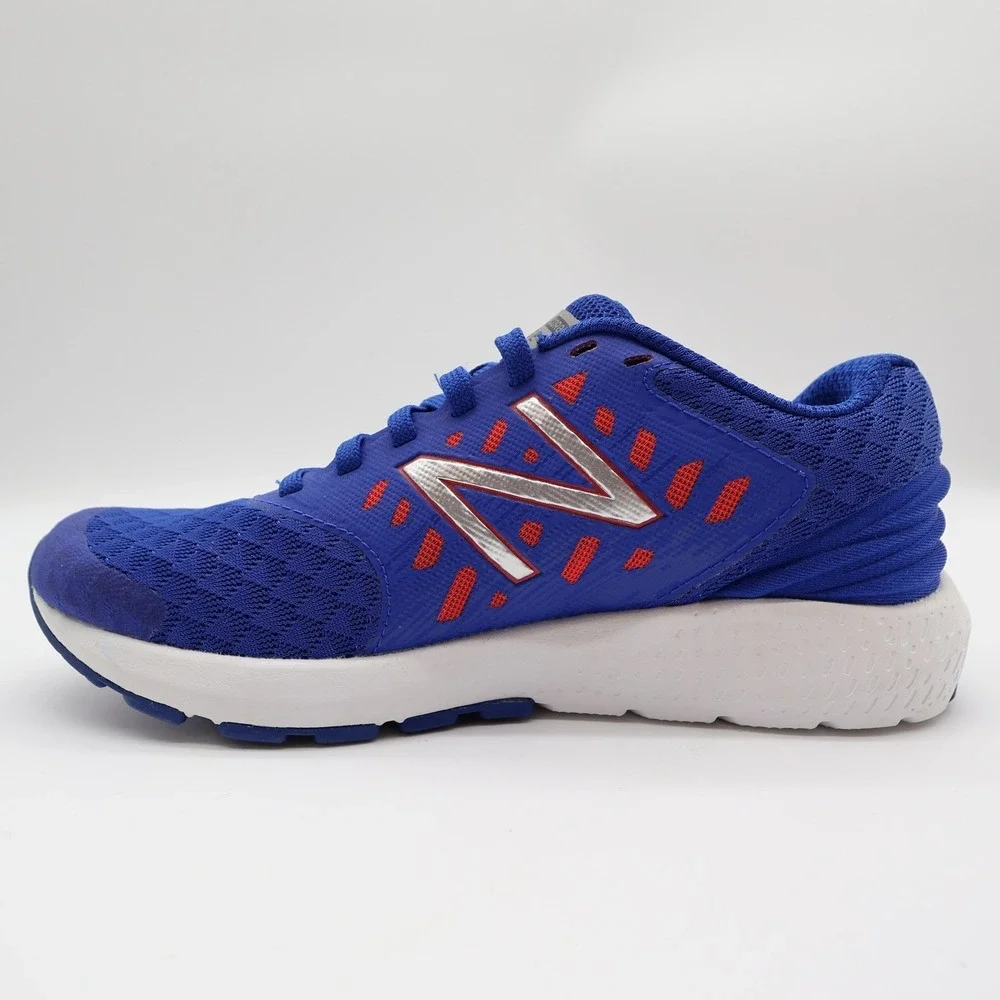 New Balance FuelCore Urge Kids 3.5 Blue Athletic Running Shoes KJURGBRY